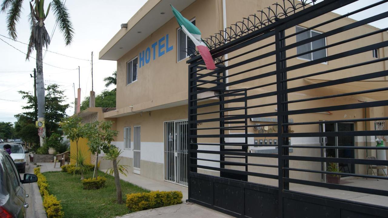 Hgen Rooms & Suites Los Mochis Dış mekan fotoğraf