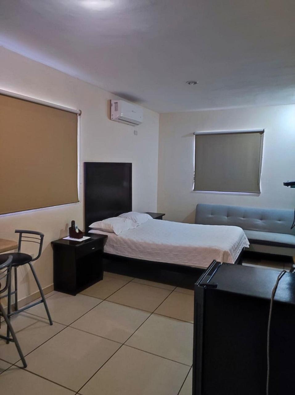 Hgen Rooms & Suites Los Mochis Dış mekan fotoğraf