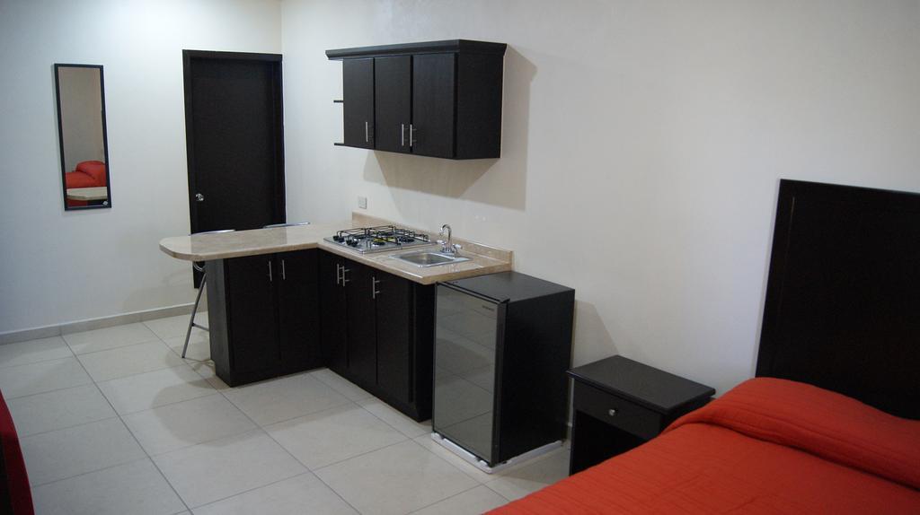 Hgen Rooms & Suites Los Mochis Dış mekan fotoğraf