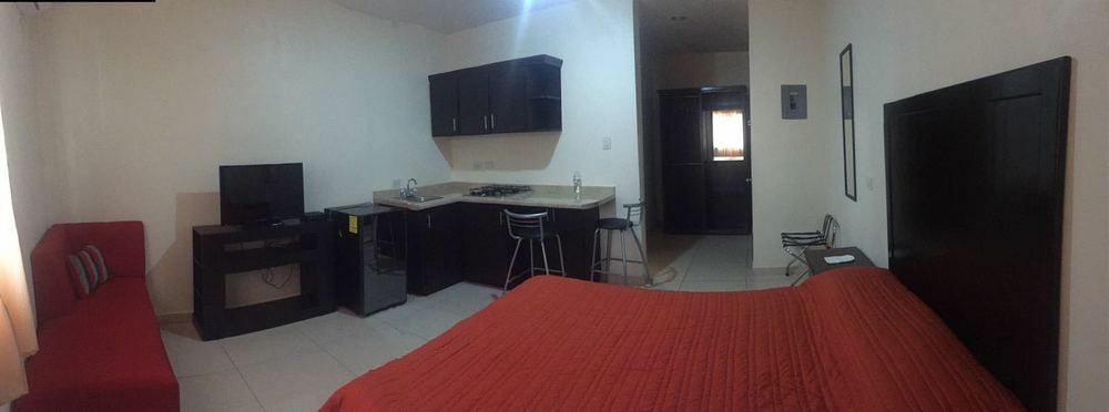 Hgen Rooms & Suites Los Mochis Dış mekan fotoğraf