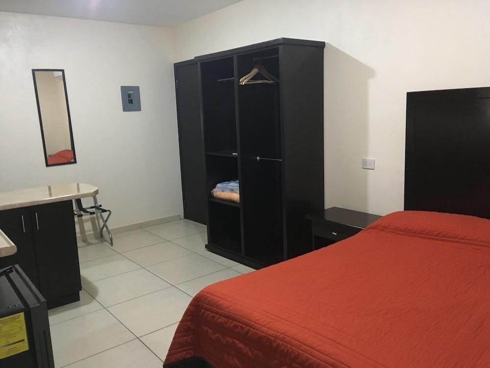 Hgen Rooms & Suites Los Mochis Dış mekan fotoğraf